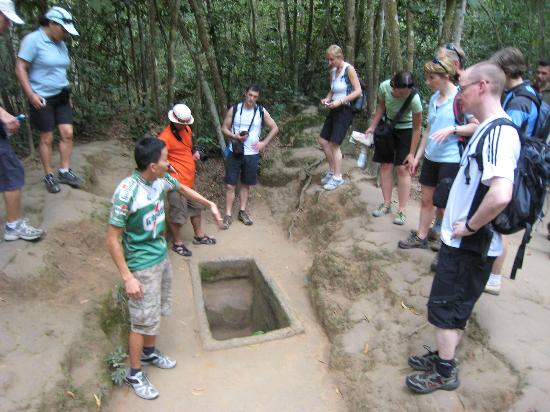 Ho Chi Minh - Cu Chi Tunnel 1 Day Tour