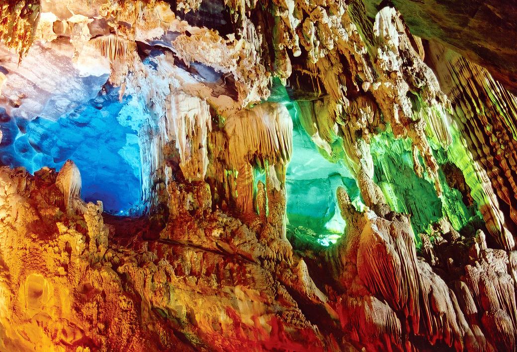 Phong Nha Cave – Paradise Cave 1 Day Tour